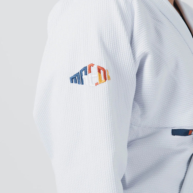 Maeda Prism Gi